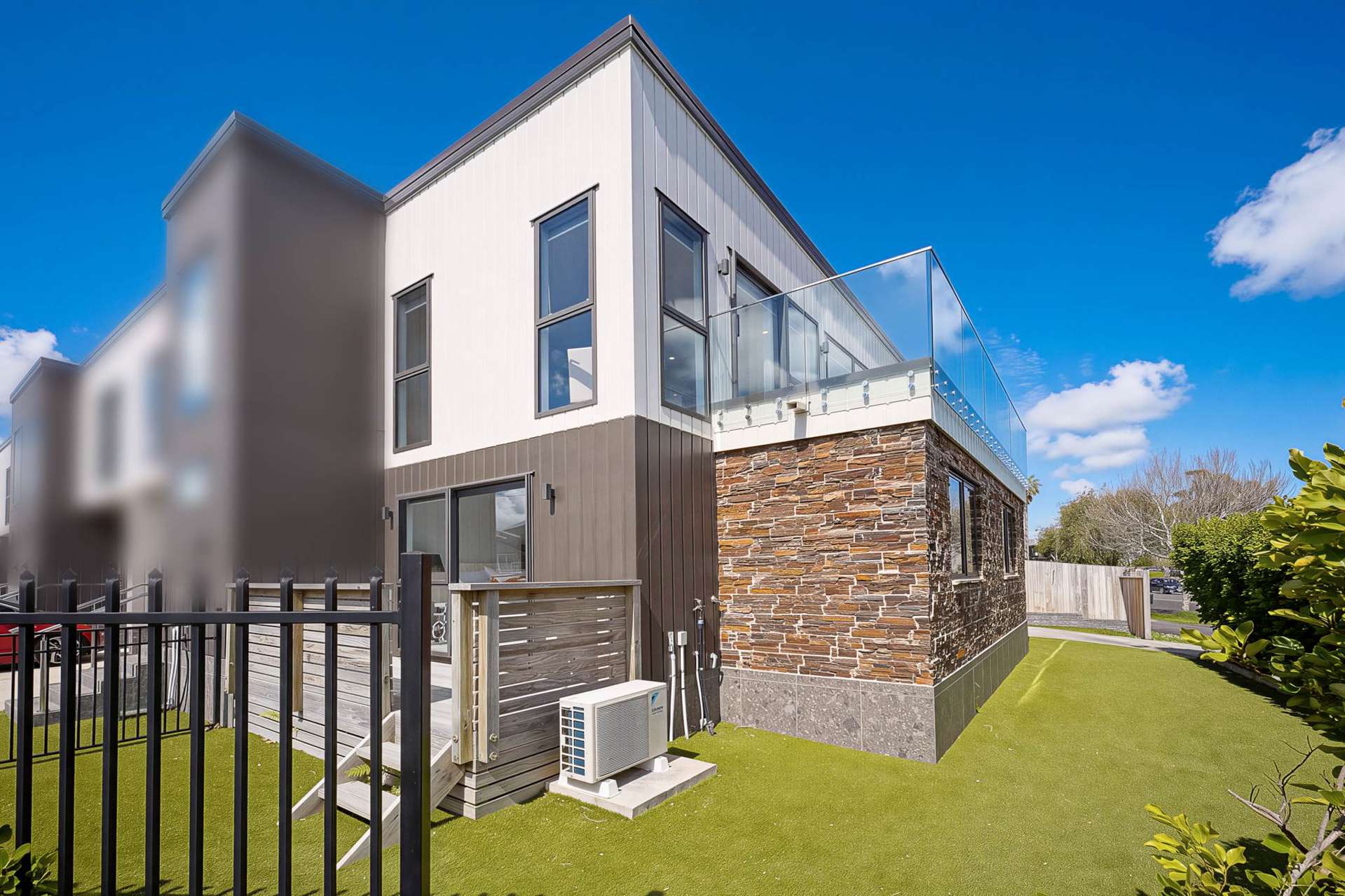 78 Fisher Parade Sunnyhills_0