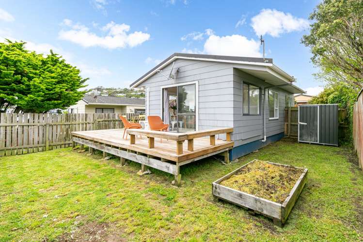 8a Tarawera Road Johnsonville_12