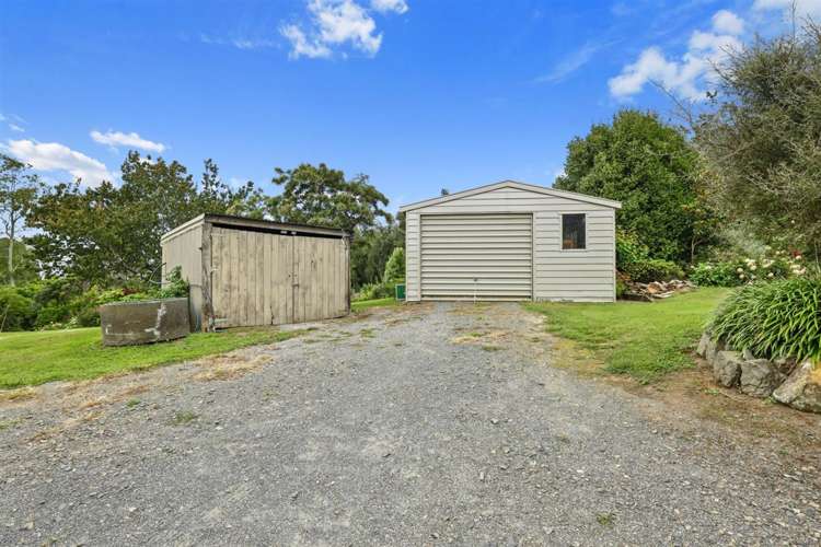 565 Barber Road Otewa_38