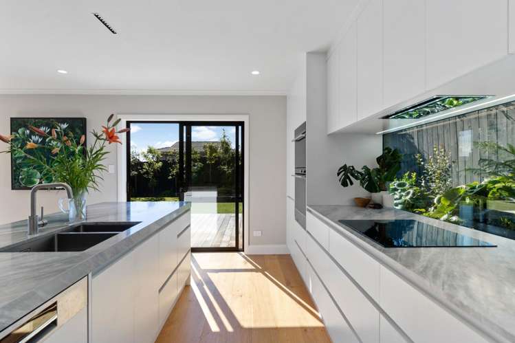 60 John Gill Road Cockle Bay_17