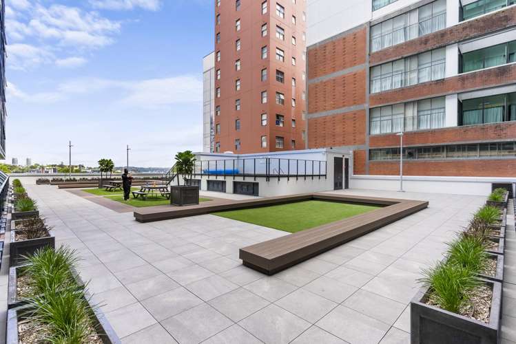 1015/135 Hobson Street Auckland Central_13