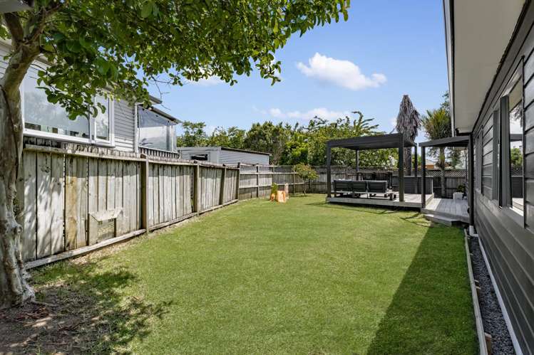 11B Riverview Road Panmure_13