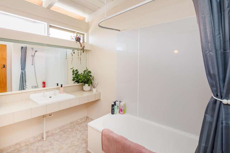 4 & 4A Viscount Place West End_13