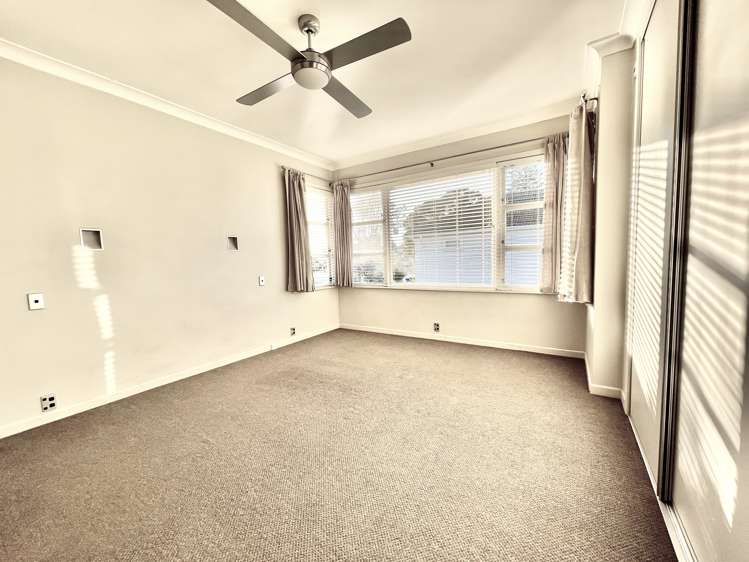 1/213 Te Atatu Road Te Atatu South_11