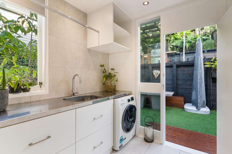 9 Geraldine Place Kohimarama_26