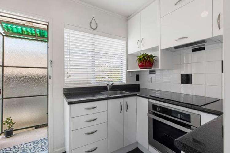 1/160 Mount Albert Rd Mount Albert_4