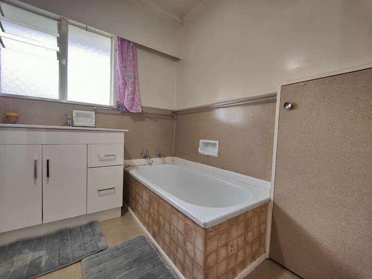 74 Mahia Road Manurewa_8