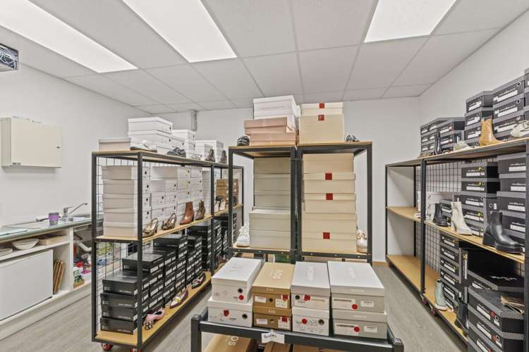 Shop 5 1027 Ferry Road Ferrymead_6