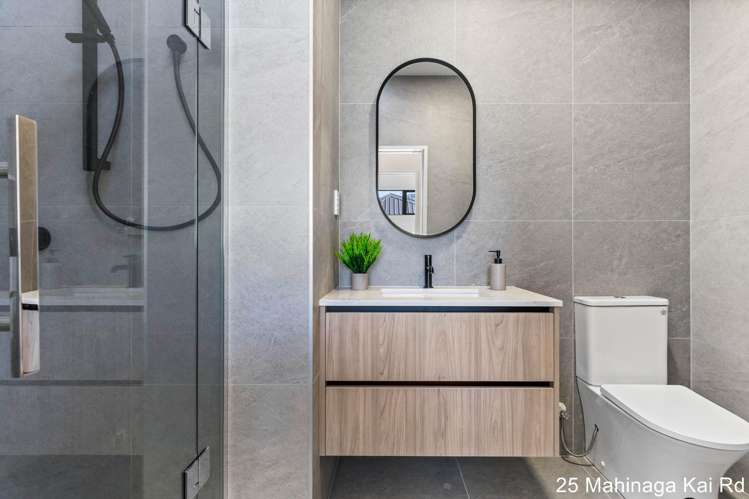 23 & 25 Mahinga Kai Road Orewa_21