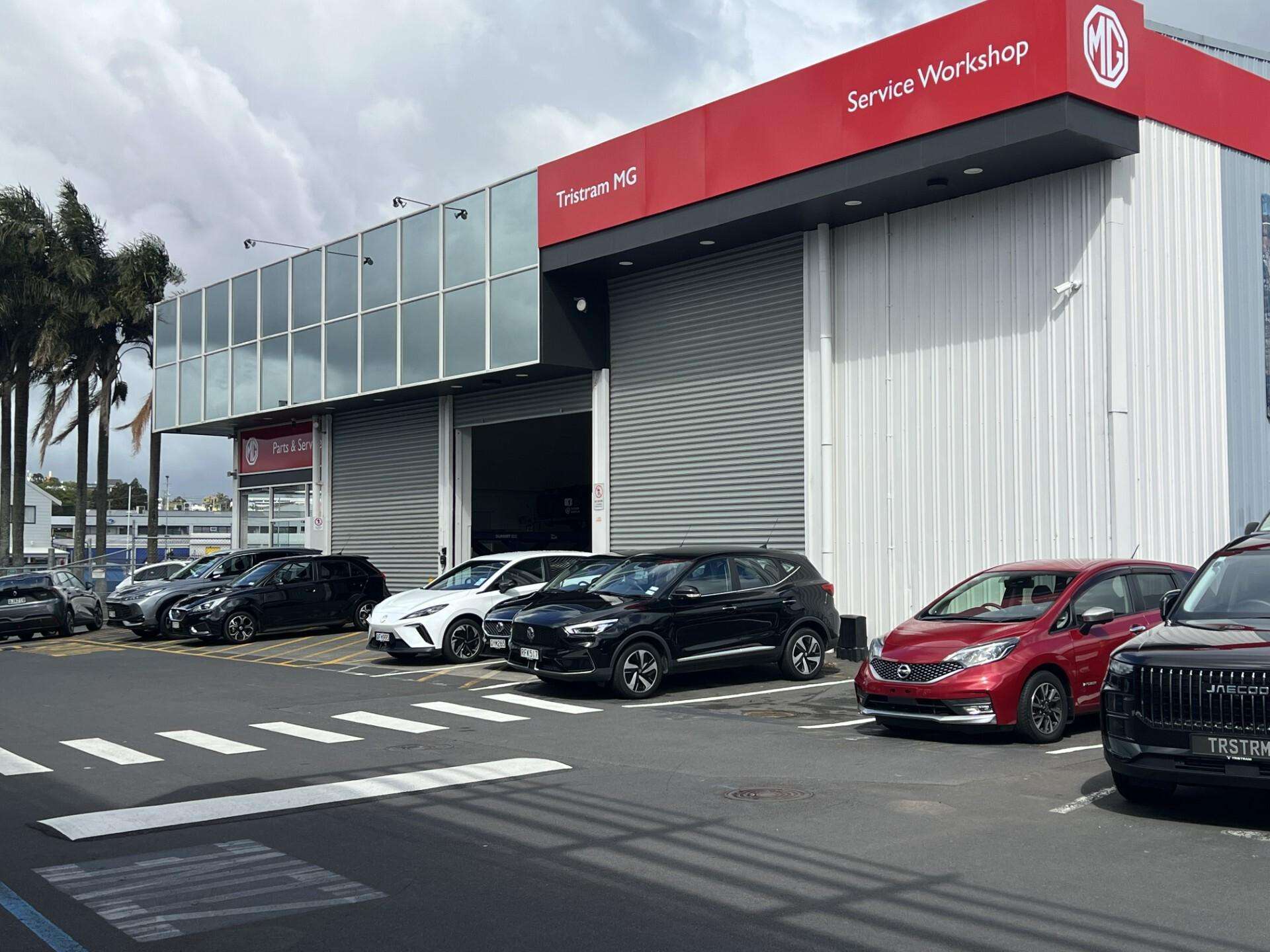 7-11 Hillside Road Wairau Valley_0