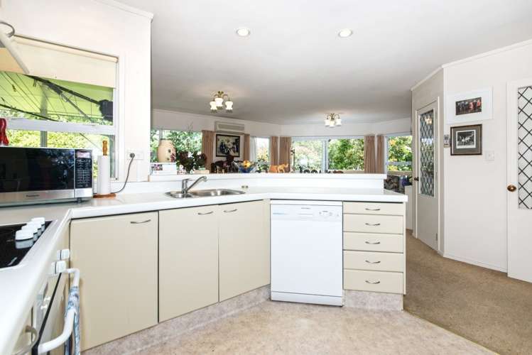 17/10 Gerard Way Saint Johns_8