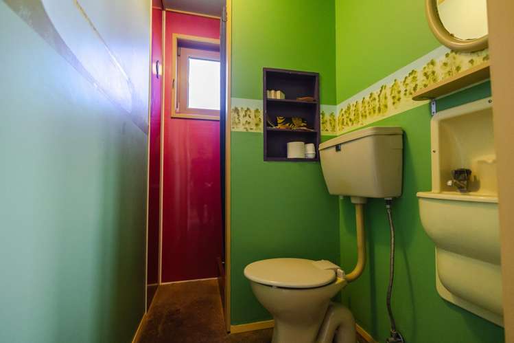 99 The Strand Okarito_21