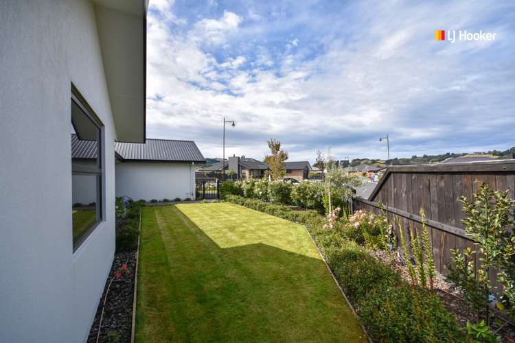 10 Kinloch Place Mosgiel_23