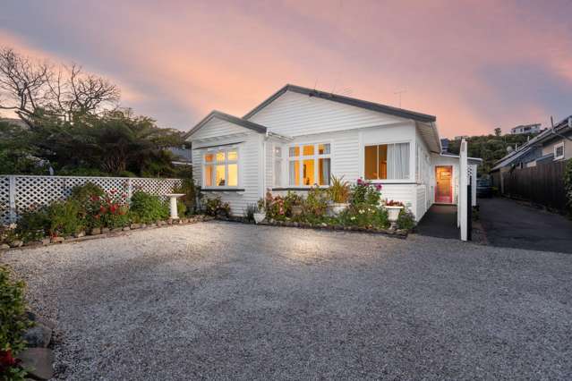 16 Wakatu Avenue Moncks Bay_1