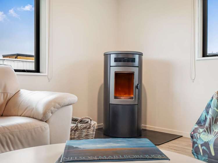 4 Greenwood Place Amberley_10