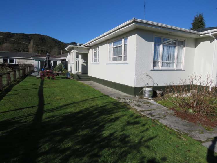 6 Cavell Street Reefton_14