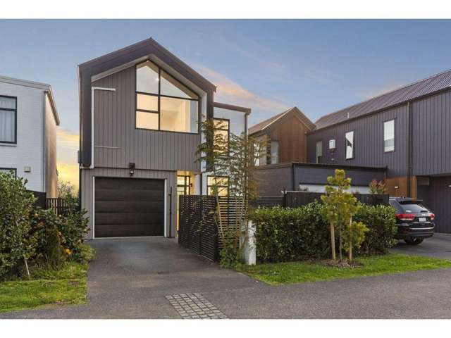 Spacious 4-Bedroom Family Home – 49 Battalion Drive, Papakura