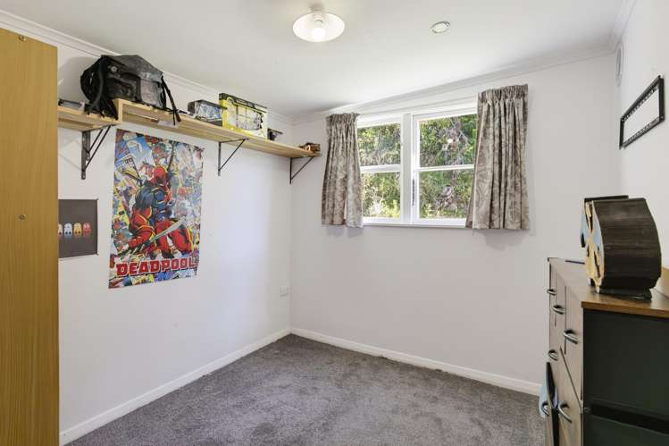 1015 Makara Road Makara_8