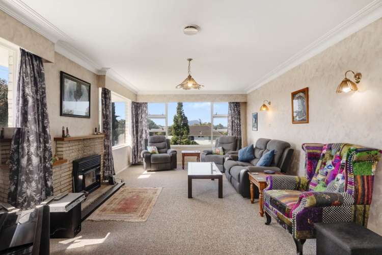 60 Western Road Bellevue_20