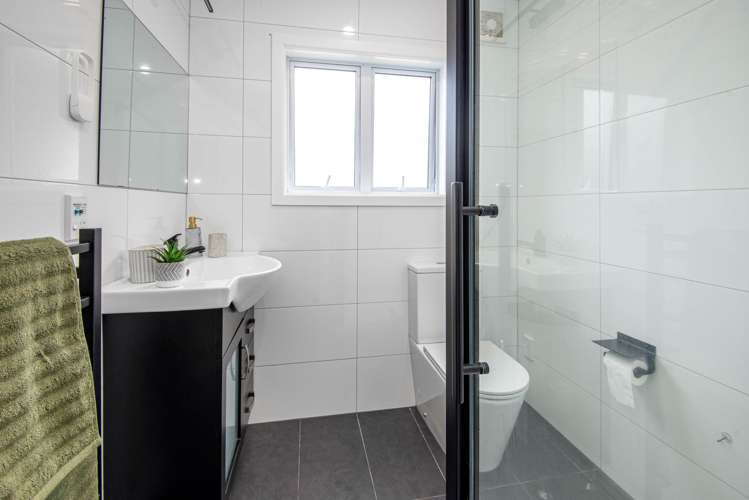 22a Ranelagh Street Karori_11