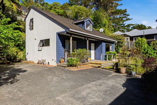 STANDALONE TOWNHOUSE WITH PARKING