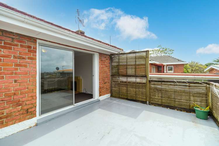 5 Riverview Road New Lynn_15