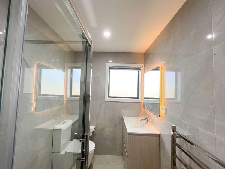 5A Culdaff Place Mt Roskill_7