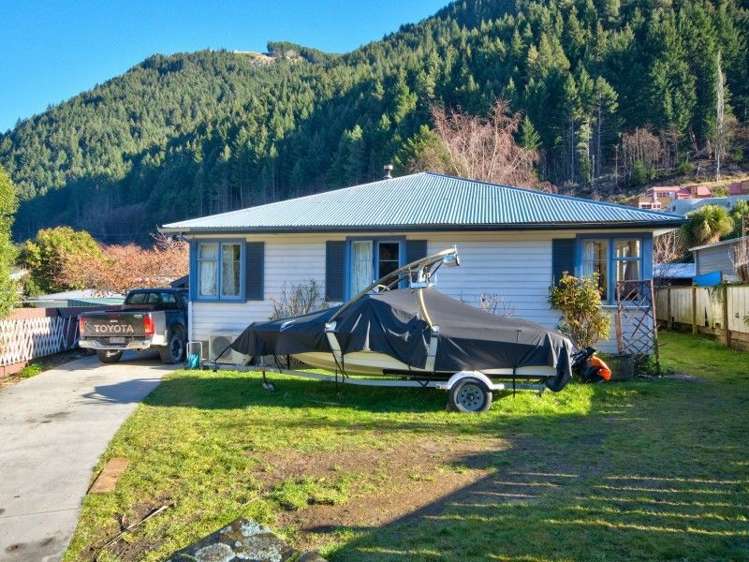 7 Johnson Place Queenstown_18