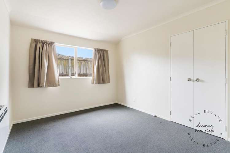 7 Mark Edgar Place Clendon Park_4