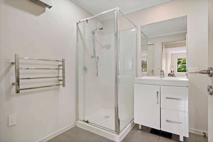 145A Hutchinsons Road Bucklands Beach_5