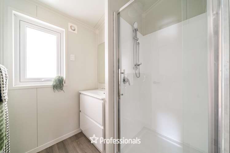 18F Norana Road Maoribank_14