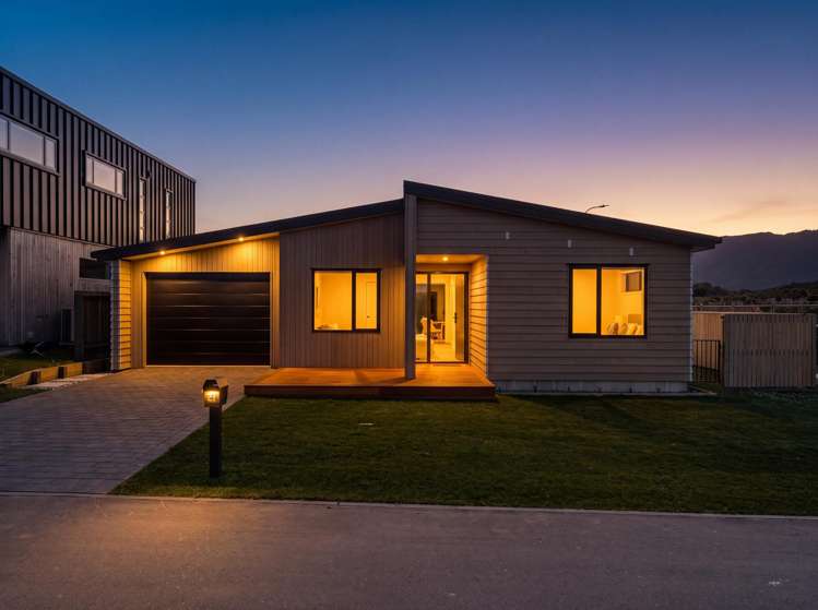 2 Mirek Street Waikanae_22