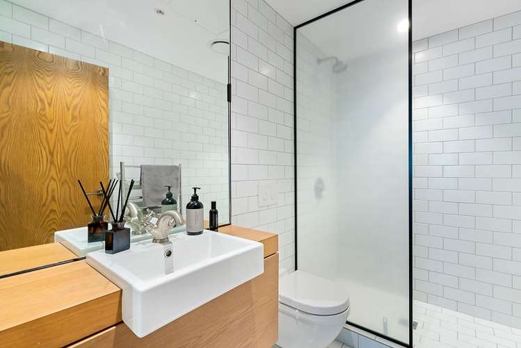 8/15a Augustus Terrace Parnell_15