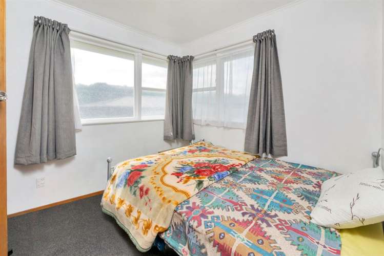 10 Crawford Avenue Mangere Bridge_10