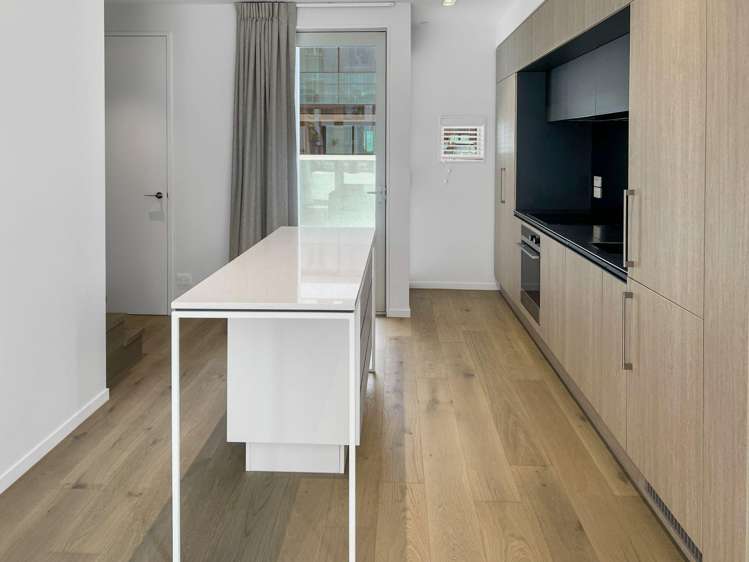 1/362 Montreal St Christchurch Central_1