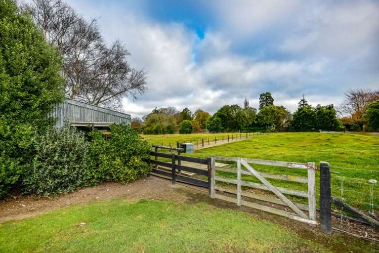 14 Mckenzie Avenue Southbridge_25