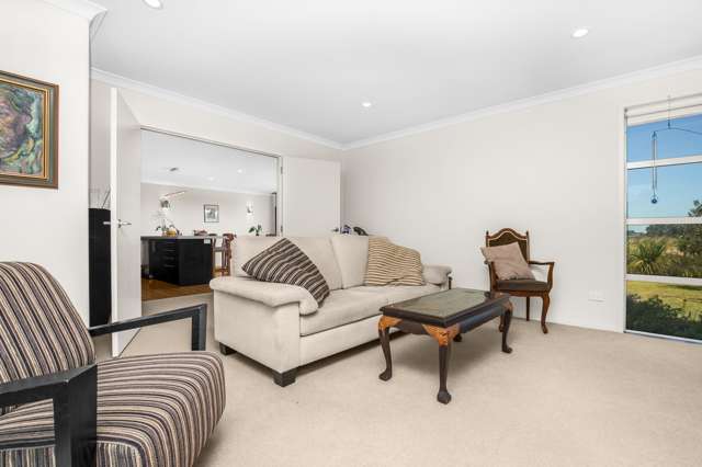 60 Sunningdale Street Wattle Downs_4