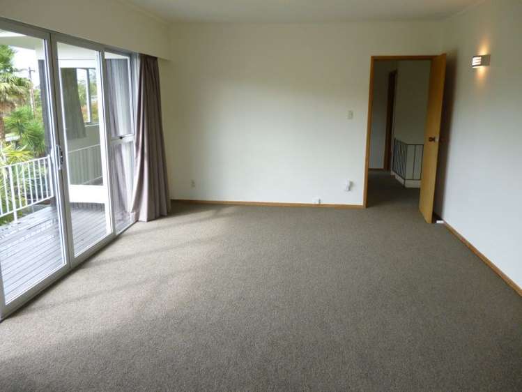 26 Lyons Avenue Murrays Bay_7