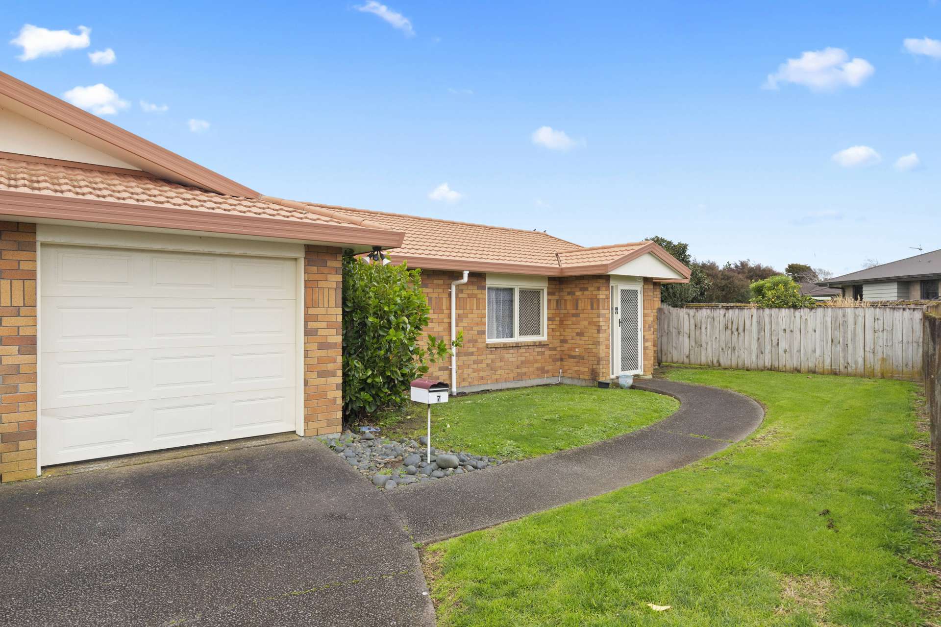 7/15 Osullivan Place Waiuku_0