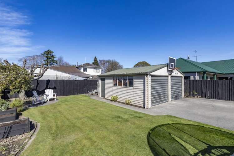 5 Somerset Place Woodend_20