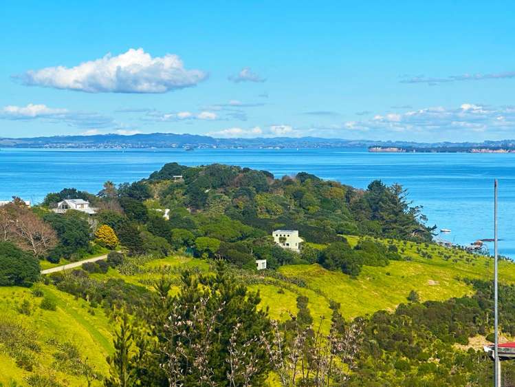 19 Ocean View Crescent Rakino Island_2