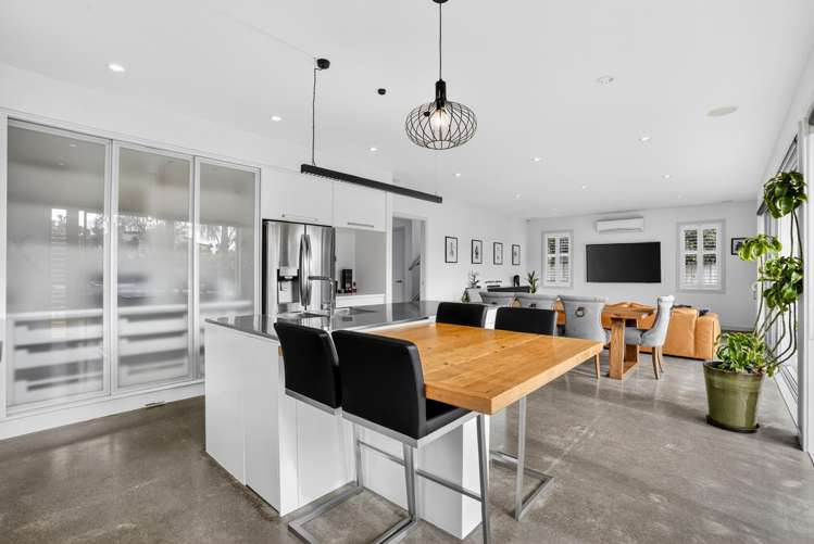 6 Giarni Place Karaka_8