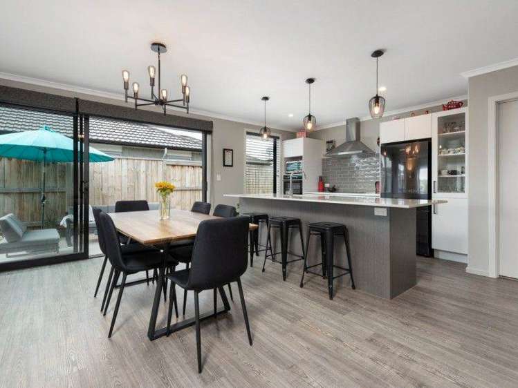 6 Paiawa Way Pyes Pa_3