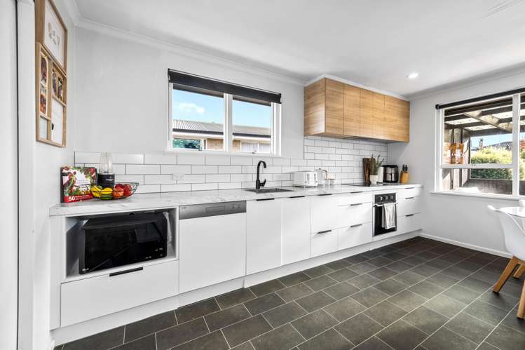 12 Rosanna Place Aranui_7
