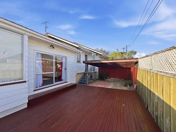 9 Matata Street Blockhouse Bay_13