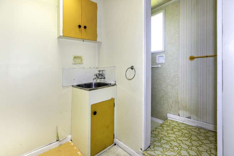 5 North Terrace Darfield_11