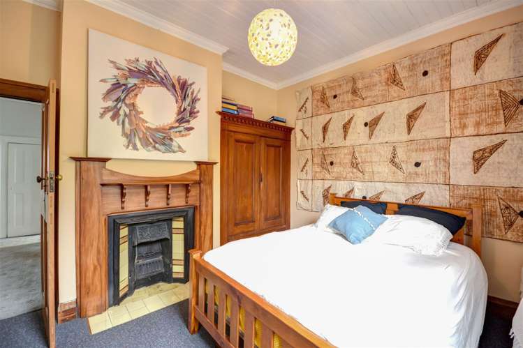 51 Easther Crescent Kew_9