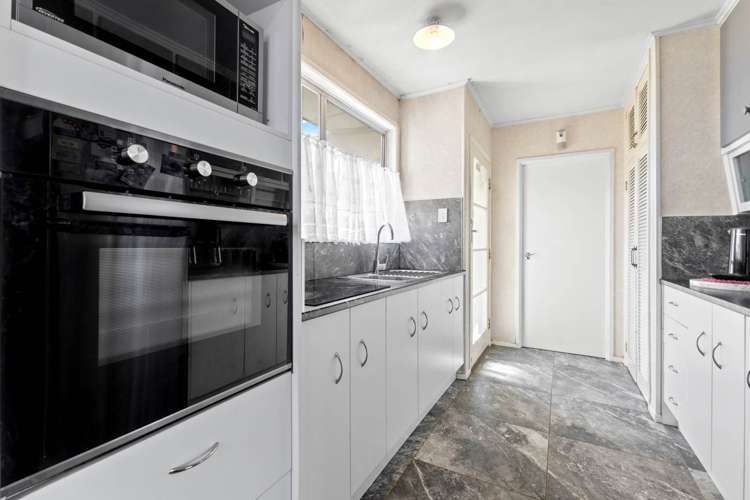 48 Heybridge Street Manurewa_8