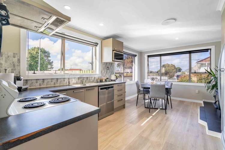 221 Saint Andrew Street Glengarry_1