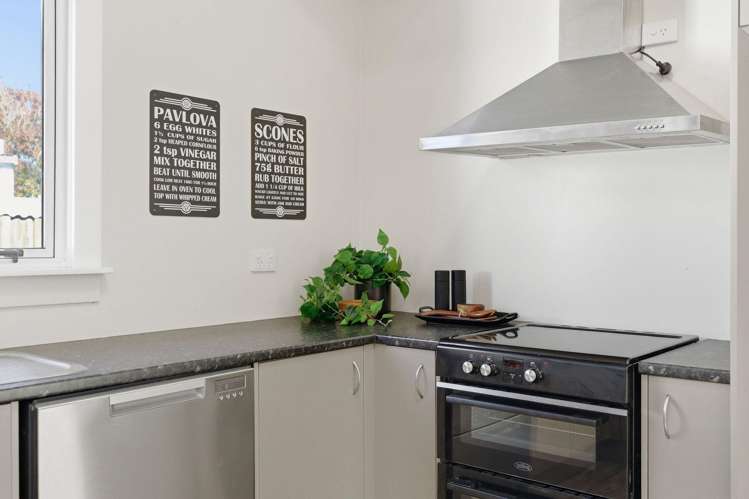 8 White Street Whanganui East_15